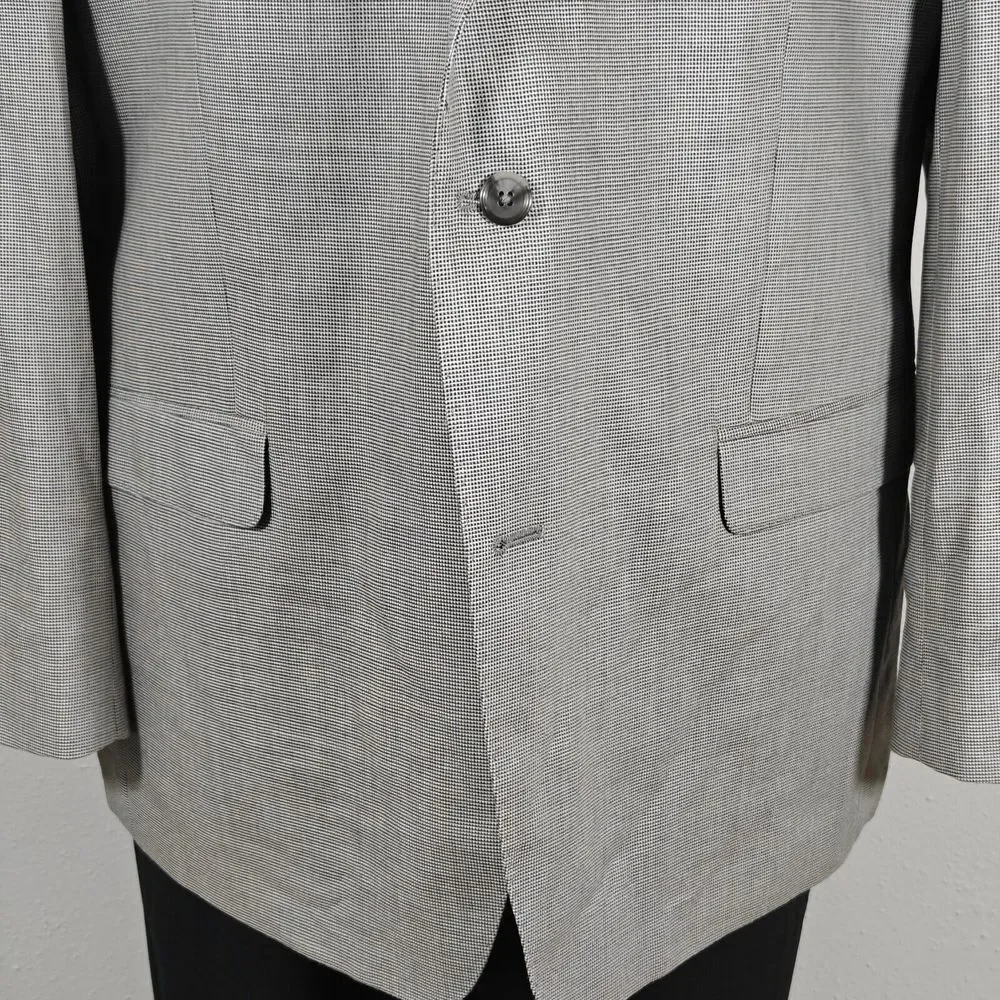Calvin Klein Men's Sport Coat Blazer Two Button Gray Nail Head‎ Silk Wool 46R